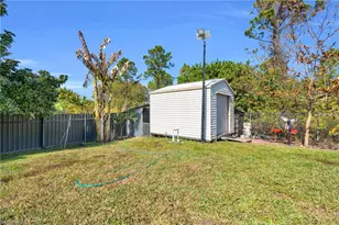 1113 McKinley Ave, Lehigh Acres, FL 33972 - Photo 11