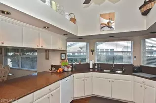 2301 McGregor Park Cir, Fort Myers, FL 33908 - Photo 31