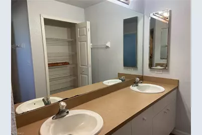 2002 SW 15th Pl, Cape Coral, FL 33991 - Photo 7