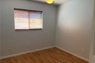 2002 SW 15th Pl, Cape Coral, FL 33991 - Photo 11