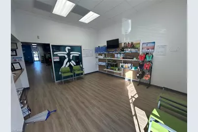 18070 S Tamiami Trl #115, Fort Myers, FL 33908 - Photo 9