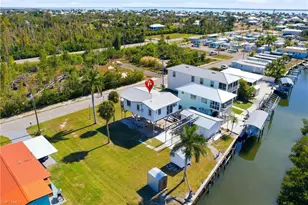 2661 Bamboo St, Saint James City, FL 33956 - Photo 11