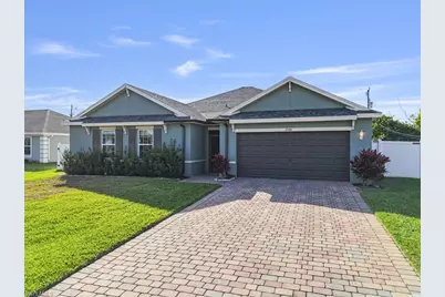 2540 SW 9th Pl, Cape Coral, FL 33914 - Photo 5