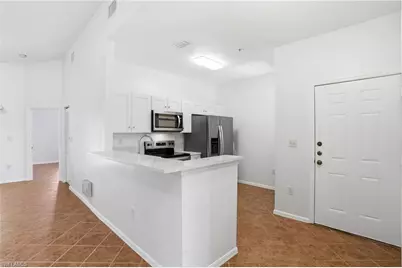 15401 Bellamar Cir #621, Fort Myers, FL 33908 - Photo 5