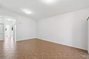 15401 Bellamar Cir, Fort Myers, FL 33908 - Photo 13