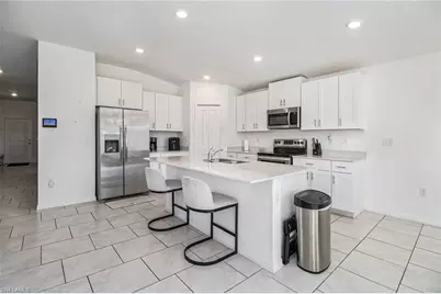 4054 San Clemente Ct, North Fort Myers, FL 33917 - Photo 9