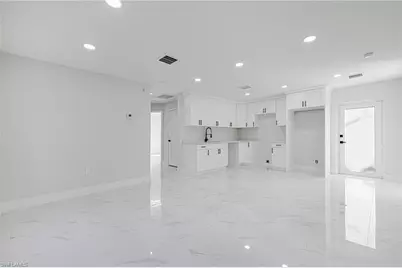 1064 Bells St E, Lehigh Acres, FL 33974 - Photo 15