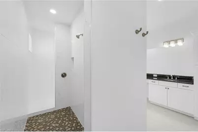 1205 SE 20th Ct, Cape Coral, FL 33990 - Photo 33