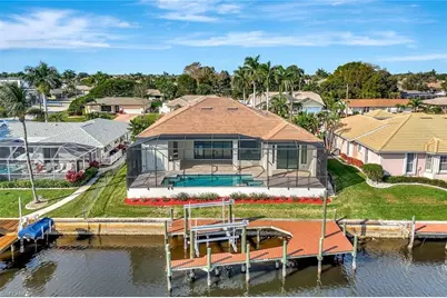 1205 SE 20th Ct, Cape Coral, FL 33990 - Photo 7