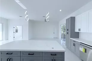 4006 2nd St SW, Lehigh Acres, FL 33976 - Photo 9