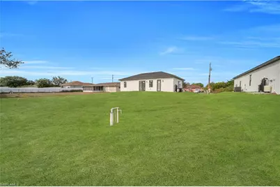 4015 12th St SW, Lehigh Acres, FL 33976 - Photo 37