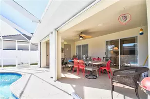 2201 SE 17th Pl, Cape Coral, FL 33990 - Photo 31