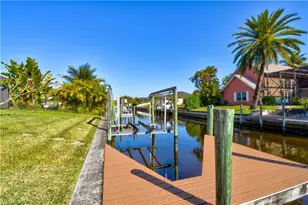 2201 SE 17th Pl, Cape Coral, FL 33990 - Photo 39