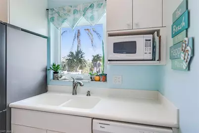 693 Emeril Ct, Sanibel, FL 33957 - Photo 29