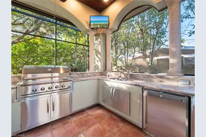 1265 Canterbury Dr, Fort Myers, FL 33901 - Photo 43