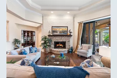 1265 Canterbury Dr, Fort Myers, FL 33901 - Photo 9