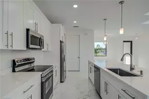 4102 13th St SW, Lehigh Acres, FL 33976 - Photo 9