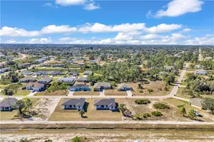 339 Pyramid Ave, Lehigh Acres, FL 33974 - Photo 31