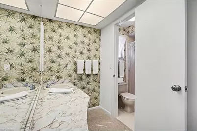 502 SE 32nd St, Cape Coral, FL 33904 - Photo 9