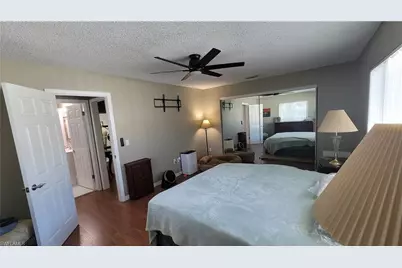 1642 SE 39th Ter, Cape Coral, FL 33904 - Photo 21