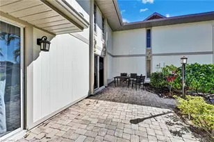 4265 Island Cir, Fort Myers, FL 33919 - Photo 33