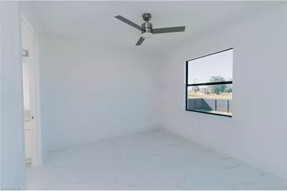 478 Lotus Ave S, Lehigh Acres, FL 33974 - Photo 5