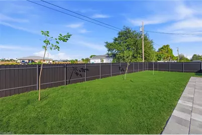 2101 NE 15th Ter, Cape Coral, FL 33909 - Photo 43