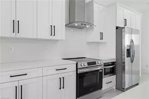 2101 NE 15th Terrace, Cape Coral, FL 33909 - Photo 15