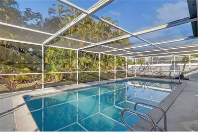 1653 S Fountainhead Rd, Fort Myers, FL 33919 - Photo 5