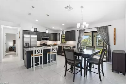 110 SE 39th St, Cape Coral, FL 33904 - Photo 13