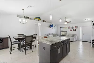 110 SE 39th St, Cape Coral, FL 33904 - Photo 11