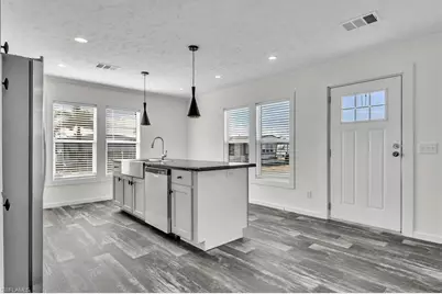 3162 Mercury Ln, North Fort Myers, FL 33903 - Photo 7