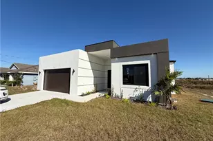 331 Rawlings Ave, Lehigh Acres, FL 33974 - Photo 1