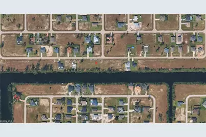 2002 NW 27th St, Cape Coral, FL 33993 - Photo 3