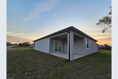 9011 Penny Cir, Labelle, FL 33935 - Photo 29