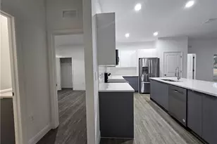 9011 Penny Cir, Labelle, FL 33935 - Photo 9