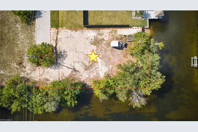 201 SW 40th St, Cape Coral, FL 33914 - Photo 17