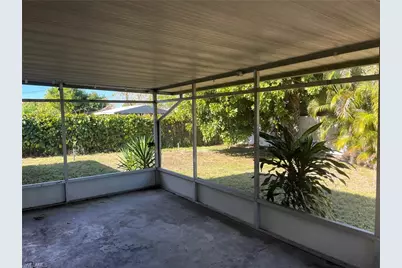 2173 Barry Dr, Fort Myers, FL 33907 - Photo 9