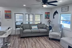 5524 Ben Franklin Ln, North Fort Myers, FL 33917 - Photo 7