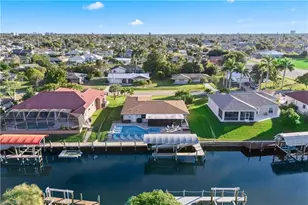 109 SE 40th Terrace, Cape Coral, FL 33904 - Photo 5