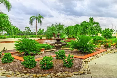 1828 Pine Valley Dr #201, Fort Myers, FL 33907 - Photo 23