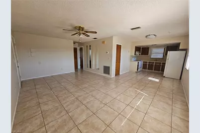 1221 SE 46th Ln #M, Cape Coral, FL 33904 - Photo 3