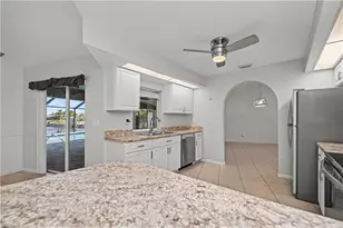 2201 SE 10th Ave, Cape Coral, FL 33990 - Photo 15