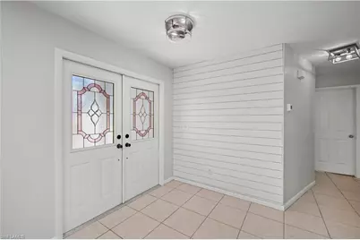 2201 SE 10th Ave, Cape Coral, FL 33990 - Photo 9