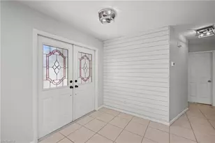 2201 SE 10th Ave, Cape Coral, FL 33990 - Photo 9