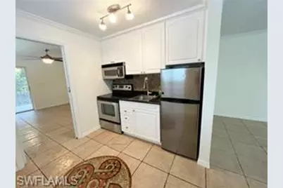 8162 Country Rd #201, Fort Myers, FL 33919 - Photo 5