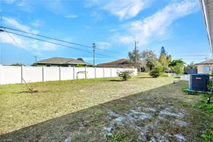 3823 SW 8th Ct, Cape Coral, FL 33914 - Photo 19