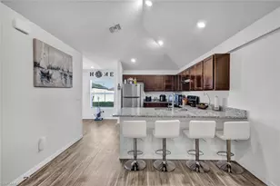 3823 SW 8th Ct, Cape Coral, FL 33914 - Photo 9