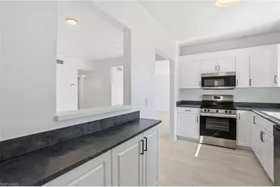 2148 Dover Ave, Fort Myers, FL 33907 - Photo 15