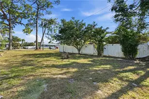 2148 Dover Ave, Fort Myers, FL 33907 - Photo 37
